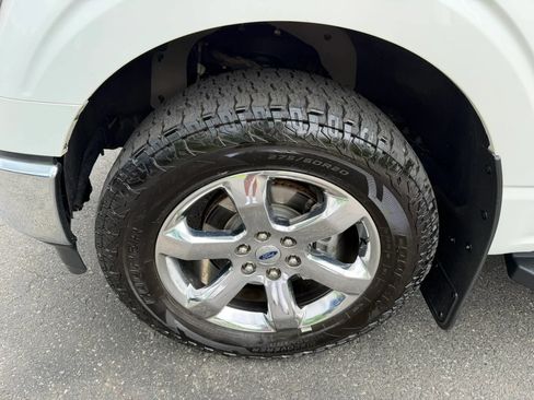 Used 2021 Ford F150 Lariat w/ Equipment Group 502A High AWD/4WD image 9