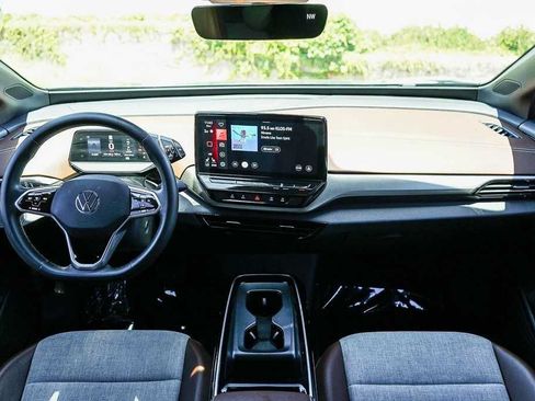 Used 2023 Volkswagen ID.4 Pro RWD image 12