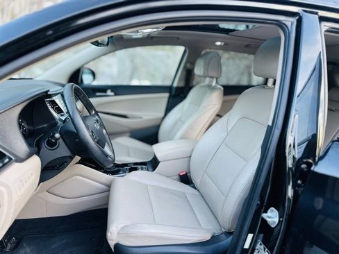 Used 2016 Hyundai Tucson Limited w/ Option Group 03 image 19