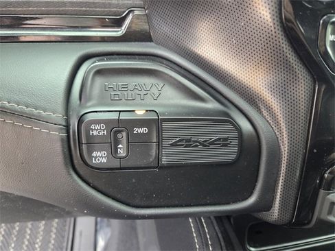 Certified 2022 RAM 2500 Limited image 31