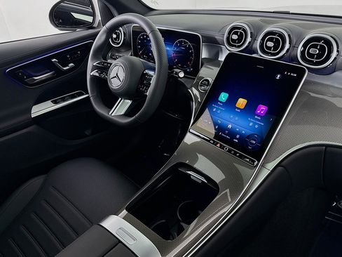 New 2026 Mercedes-Benz GLC 300 image 15