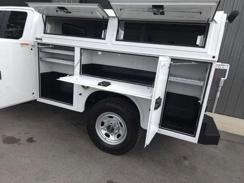 Used 2019 Ford F350 XL w/ XL Value Package AWD/4WD image 4