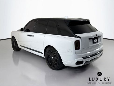 Used 2021 Rolls-Royce Cullinan AWD/4WD image 8