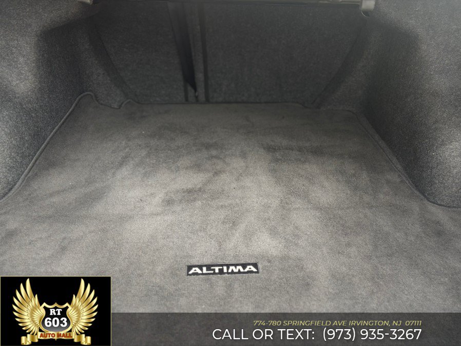 Used 2022 Nissan Altima 2.5 SV FWD image 7