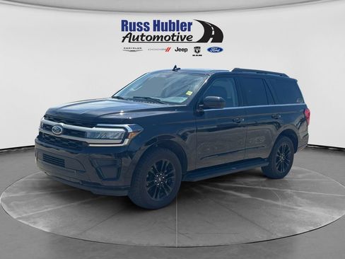 Used 2024 Ford Expedition XLT AWD/4WD image 1