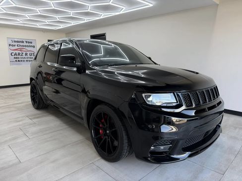 Used 2018 Jeep Grand Cherokee SRT AWD/4WD image 12