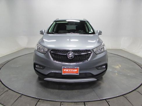 Used 2019 Buick Encore Sport Touring image 2