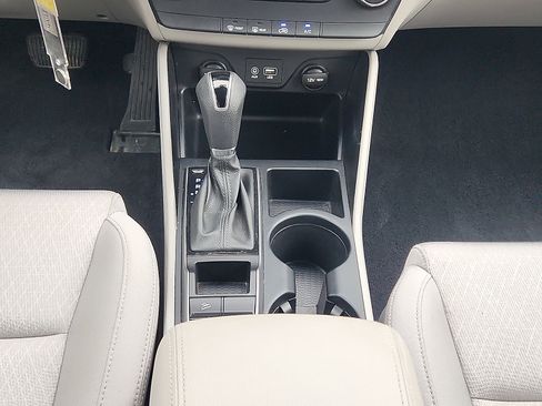 Used 2018 Hyundai Tucson SE AWD/4WD image 19