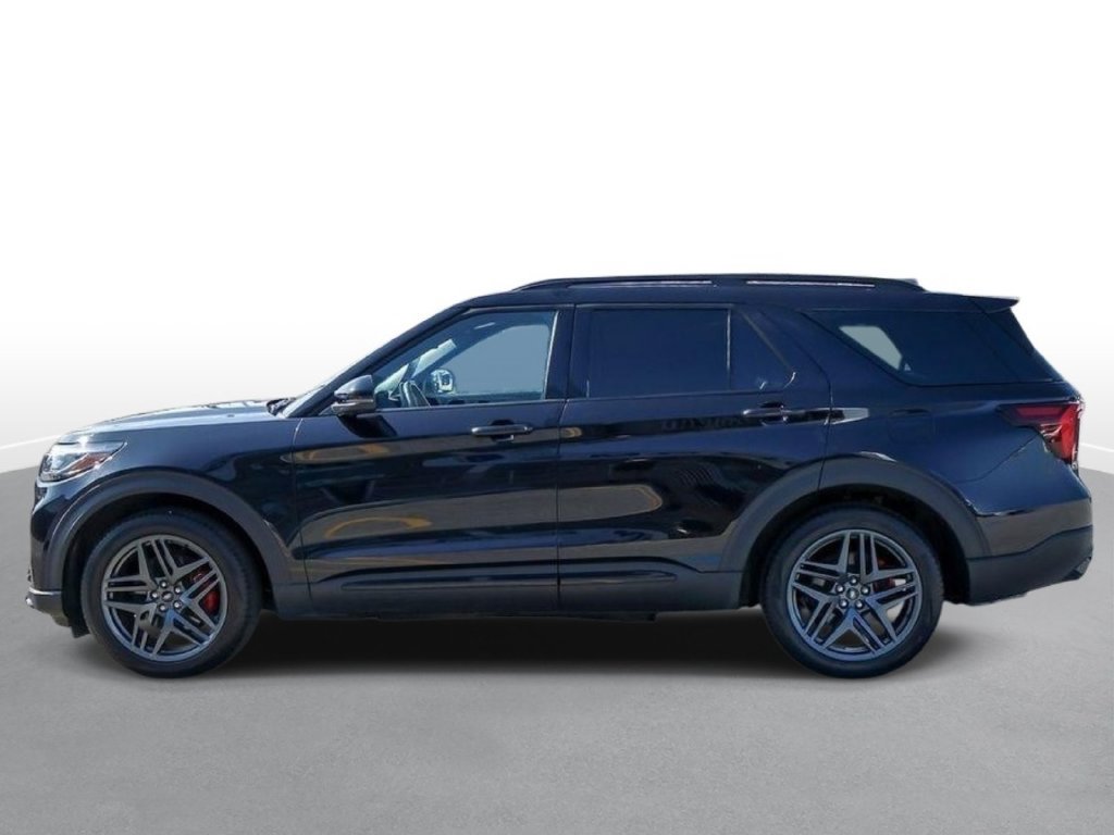 Certified 2025 Ford Explorer ST AWD/4WD image 7