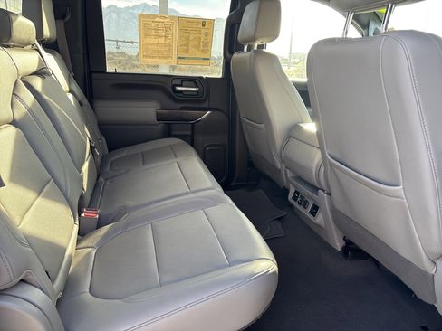 Used 2021 GMC Sierra 3500 SLT w/ Gooseneck/5TH Wheel Package image 22