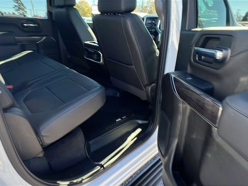 Certified 2022 Chevrolet Silverado 2500 LTZ w/ LTZ Plus Package image 20