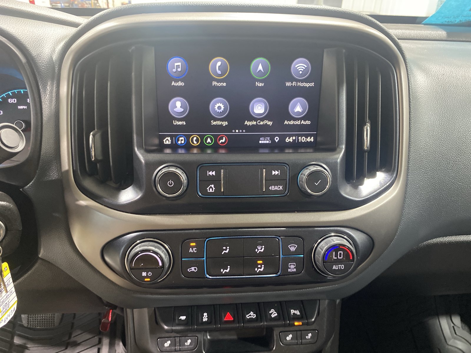 Used 2022 Chevrolet Colorado Z71 AWD/4WD image 20