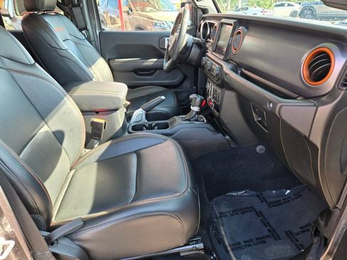 Used 2021 Jeep Gladiator Mojave image 19