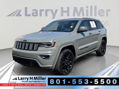 Used 2020 Jeep Grand Cherokee Altitude