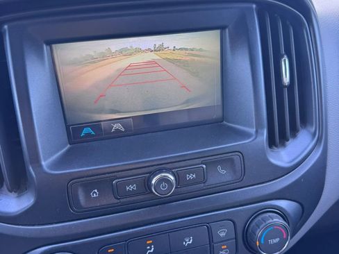 Used 2017 Chevrolet Colorado W/T w/ WT Convenience Package RWD image 19