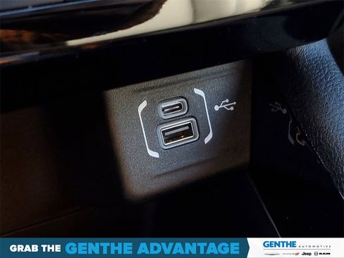 New 2026 Jeep Compass Limited image 21