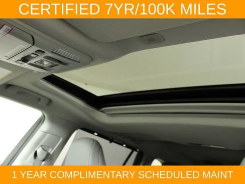 Used 2023 Toyota Highlander XLE FWD image 27
