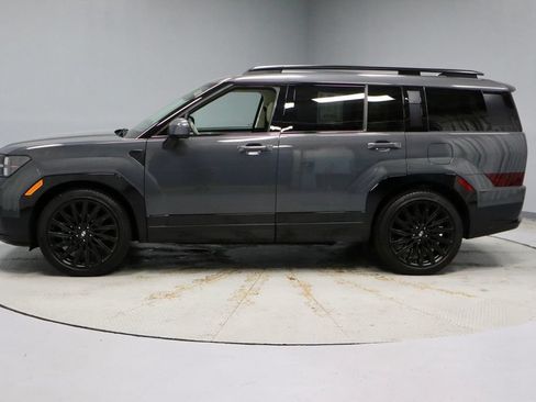Used 2025 Hyundai Santa Fe Calligraphy AWD/4WD image 10