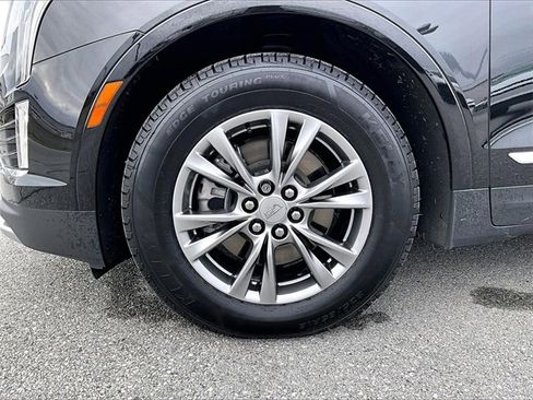 Used 2023 Cadillac XT5 Premium Luxury image 7