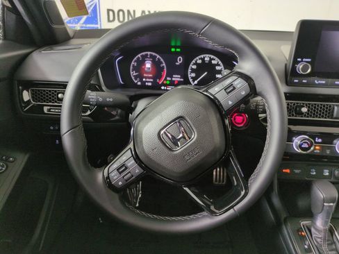 Certified 2025 Honda Civic Sport image 18