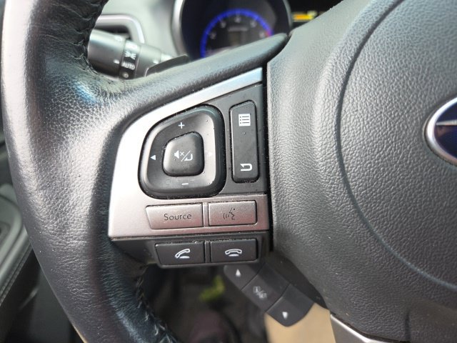 Used 2015 Subaru Legacy 2.5i Limited AWD/4WD image 3