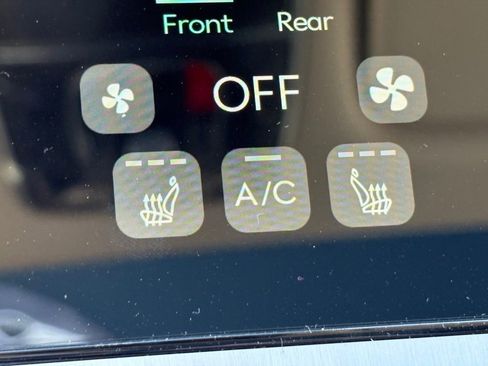 New 2026 Genesis GV70 2.5T Select image 19