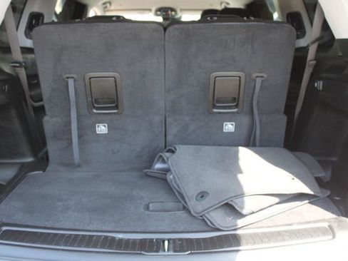 Used 2023 Jeep Grand Cherokee L Limited AWD/4WD image 41