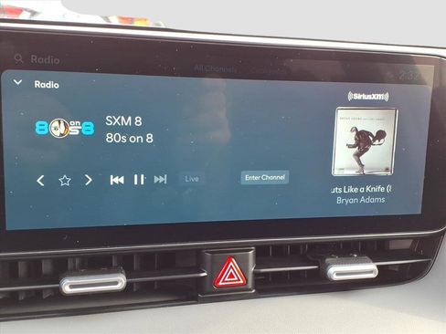 Used 2025 Hyundai Ioniq 5 SE image 15