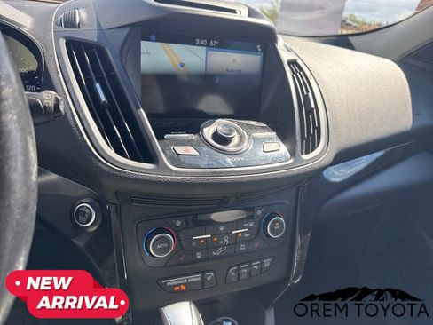 Used 2018 Ford Escape Titanium image 8