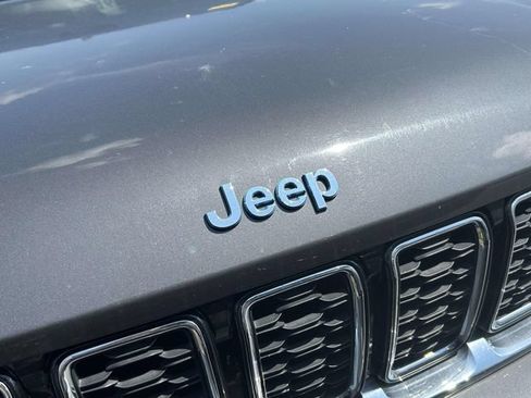 Used 2024 Jeep Grand Cherokee Limited 4xe AWD/4WD image 2