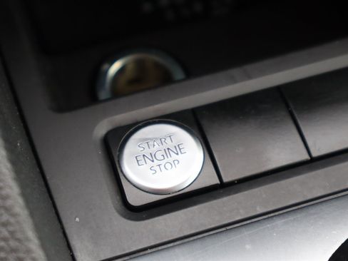 Used 2013 Volkswagen Jetta TDI FWD image 27