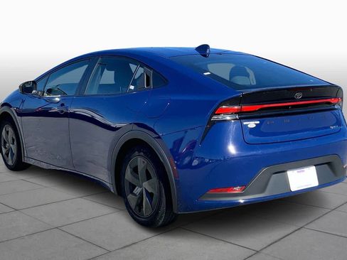 Used 2023 Toyota Prius LE image 10