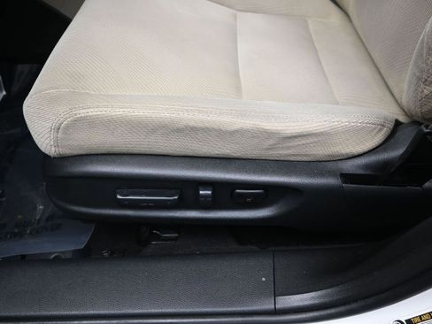Used 2017 Honda Accord EX image 12