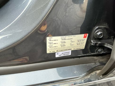 Used 2019 Tesla Model S 75D image 27