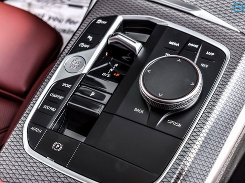 Used 2025 BMW 330i xDrive Sedan w/ M Sport Package image 26