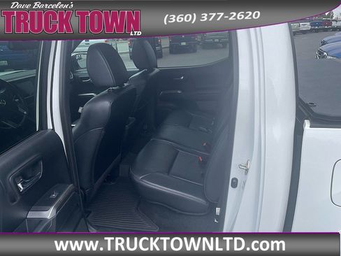Used 2019 Toyota Tacoma Limited AWD/4WD image 11