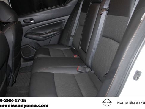Used 2019 Nissan Altima 2.0 SR FWD image 5