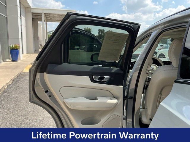 Certified 2024 Volvo XC60 B5 Plus w/ Protection Package Premier AWD/4WD image 21