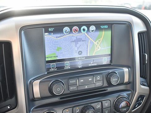 Used 2017 GMC Sierra 2500 Denali w/ Duramax Plus Package image 26