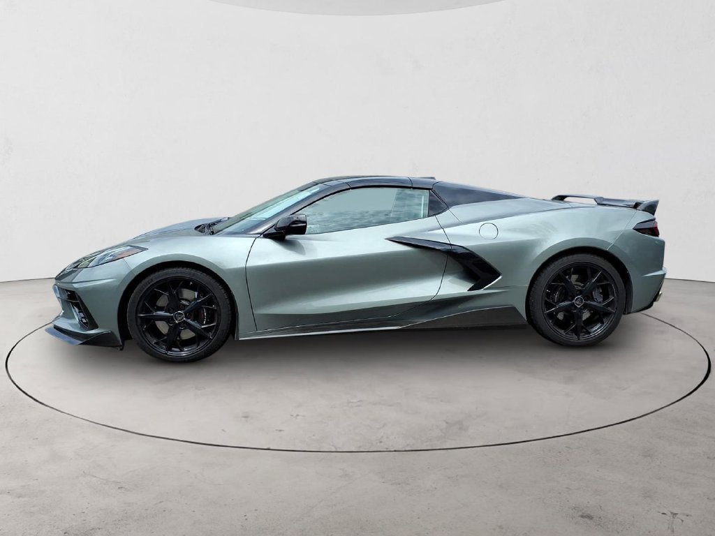 Used 2022 Chevrolet Corvette Stingray Premium Conv w/ Z51 Performance Package RWD image 8