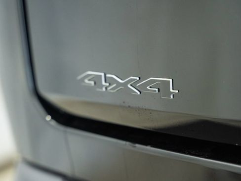New 2026 Jeep Grand Wagoneer L Limited AWD/4WD image 8