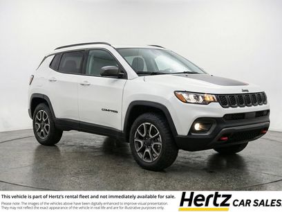 Used 2025 Jeep Compass Trailhawk