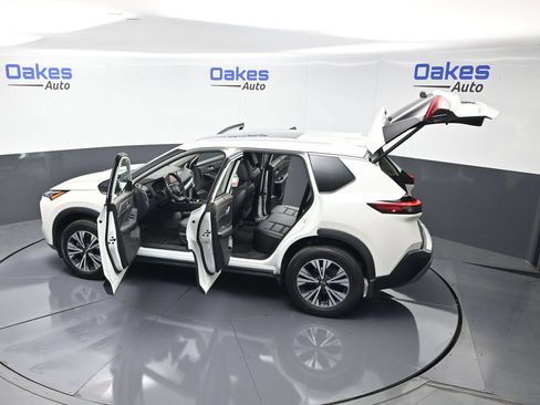 Used 2023 Nissan Rogue SV w/ SV Premium Package AWD/4WD image 60