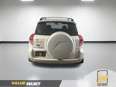 Used 2008 Toyota RAV4 Limited AWD/4WD image 5