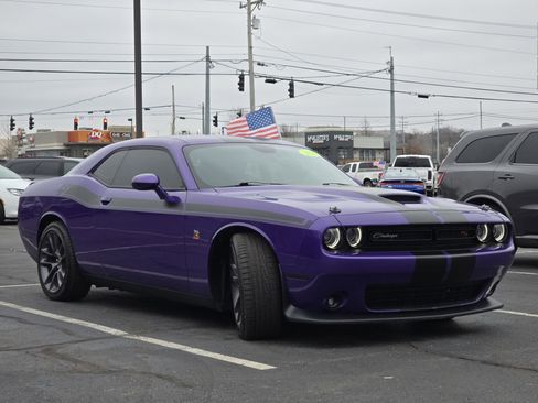 Used 2023 Dodge Challenger R/T Scat Pack image 17