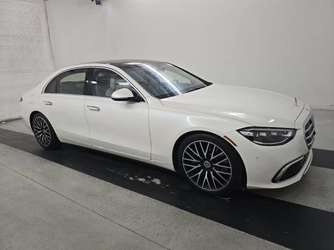 Used 2023 Mercedes-Benz S 500 4MATIC image 4