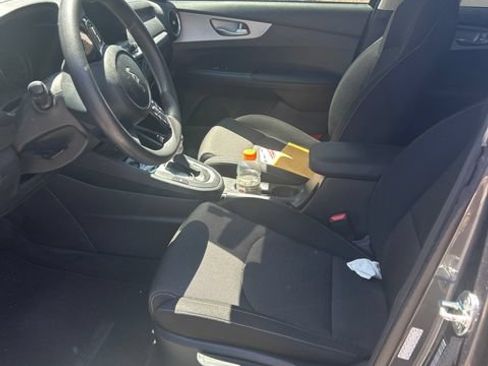 Certified 2023 Kia Forte LXS FWD image 24
