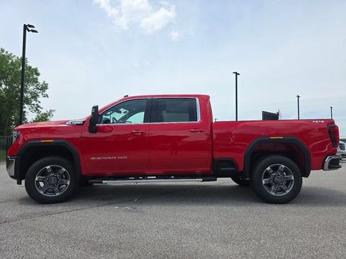 New 2026 GMC Sierra 2500 SLE w/ SLE Value Package; AWD/4WD image 13