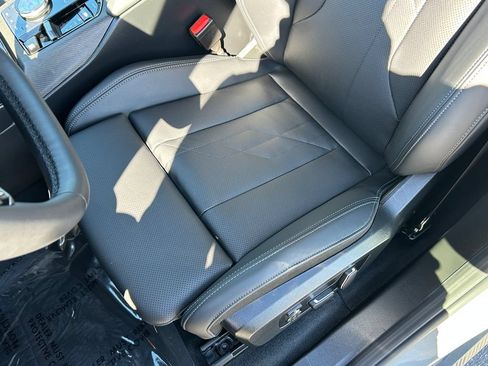 Used 2026 BMW X3 xDrive30i w/ Convenience Package AWD/4WD image 15