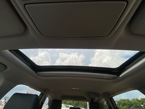Used 2020 Honda CR-V EX-L image 26